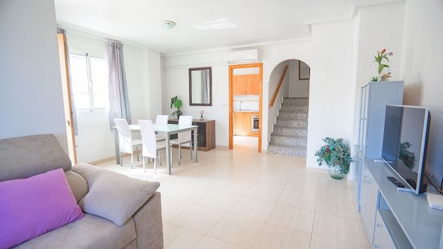 Foto 2 de Casa adossada en venda a avenida De Gijón de 3 habitacions amb terrassa i piscina