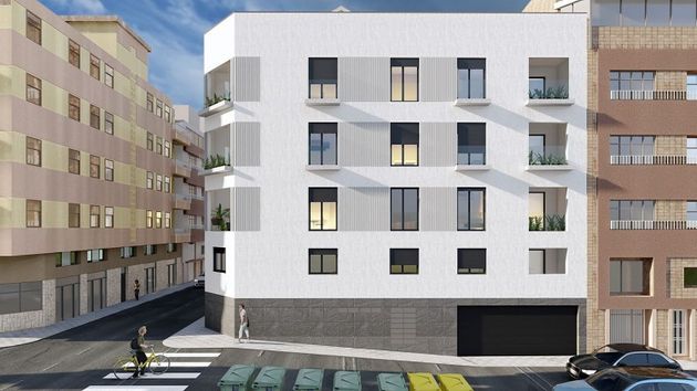 Foto 2 de Pis en venda a calle Ccastro de 3 habitacions amb terrassa i garatge