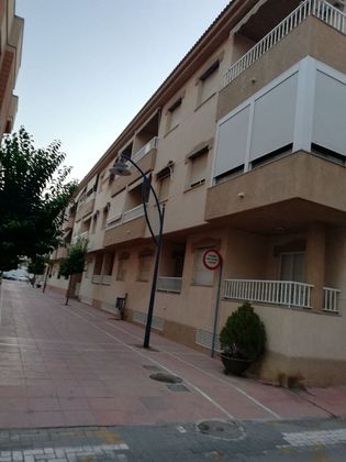 Foto 1 de Venta de piso en calle Muñoz de 2 habitaciones con terraza y aire acondicionado