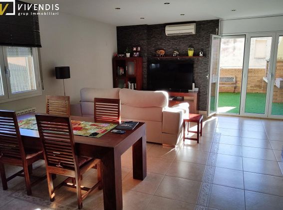 Foto 1 de Casa en venda a Almacelles de 4 habitacions amb terrassa i garatge