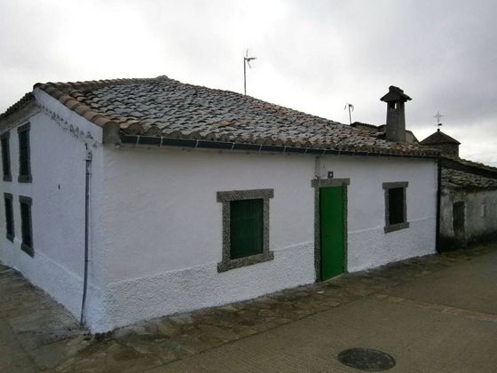 Foto 2 de Casa en venda a calle De la Iglesia de 4 habitacions i 136 m²