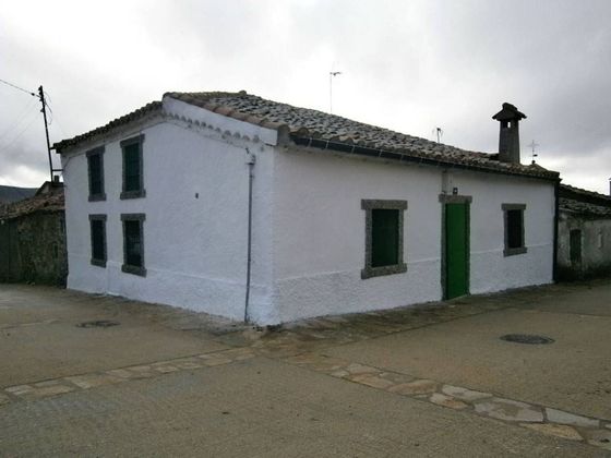 Foto 1 de Venta de casa en calle De la Iglesia de 4 habitaciones y 136 m²