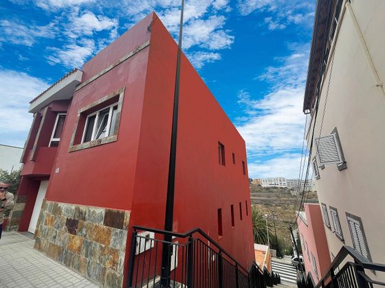 Foto 2 de Casa en venda a calle Montaña de Humiaga de 3 habitacions amb terrassa i garatge