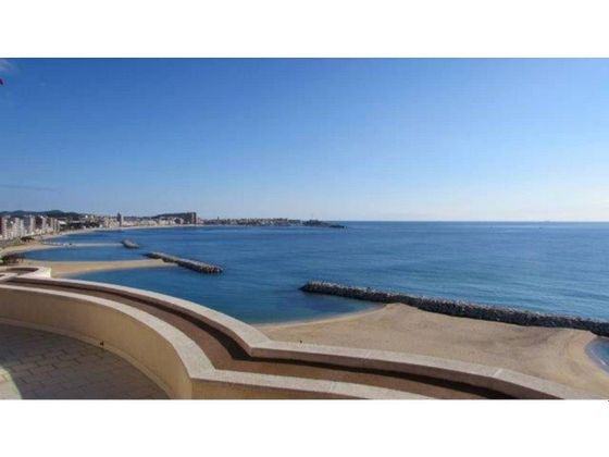 Foto 1 de Àtic en venda a paseo De Josep Mundet de 4 habitacions amb terrassa i garatge