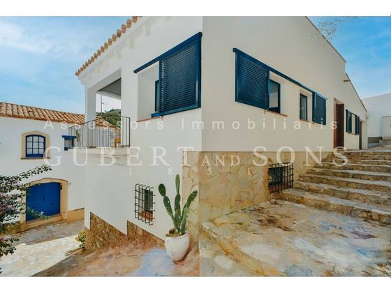 Foto 1 de Casa en venta en Aiguafreda - Sa Tuna de 5 habitaciones con terraza y piscina