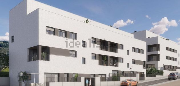 Foto 1 de Dúplex en venda a calle Salvador Espriu de 4 habitacions amb terrassa i garatge