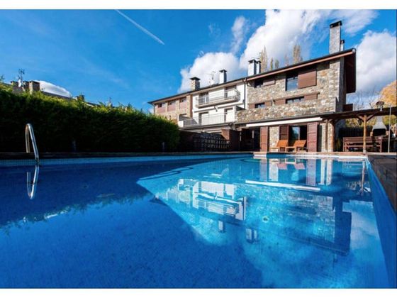 Foto 2 de Venta de casa en Seu d´Urgell, la de 6 habitaciones con terraza y piscina