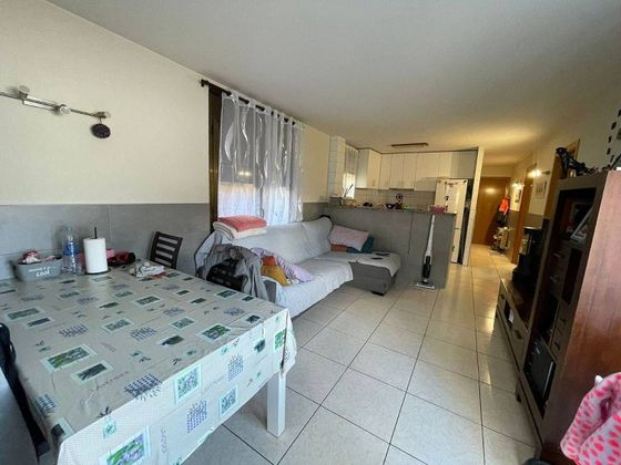 Foto 2 de Piso en alquiler en Escaldes, les de 2 habitaciones con terraza y garaje