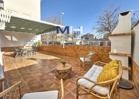 Foto 1 de Pis en venda a avenida De Las Piletas de 3 habitacions amb terrassa i garatge