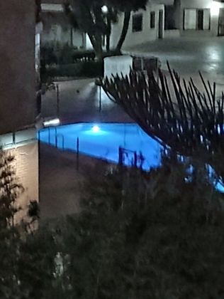 Foto 2 de Venta de piso en Centro - Torremolinos de 1 habitación con terraza y piscina