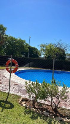 Foto 2 de Pis en venda a El Pino-Bajo de Guía de 3 habitacions amb terrassa i piscina