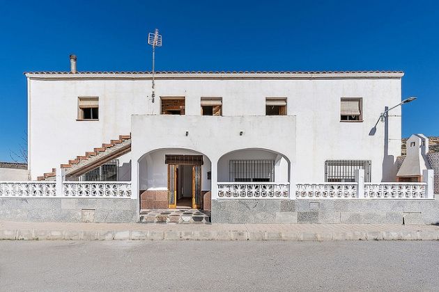 Foto 1 de Casa en venda a Cortes de Baza de 12 habitacions amb garatge i jardí