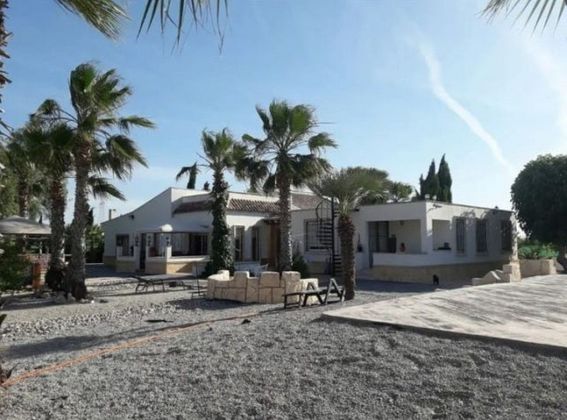 Foto 1 de Casa en venta en Abanilla de 7 habitaciones con terraza y piscina
