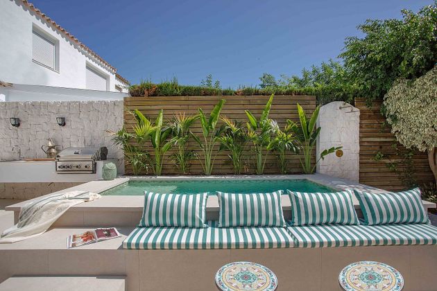 Foto 2 de Casa adossada en venda a calle San Pedro de Alcántara Playa de 4 habitacions amb terrassa i piscina