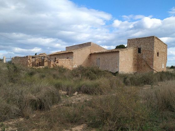 Foto 2 de Casa rural en venda a Torrellano de 4 habitacions i 260 m²