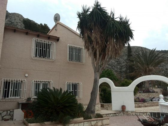 Foto 1 de Casa en venda a Orxeta de 7 habitacions amb terrassa i piscina