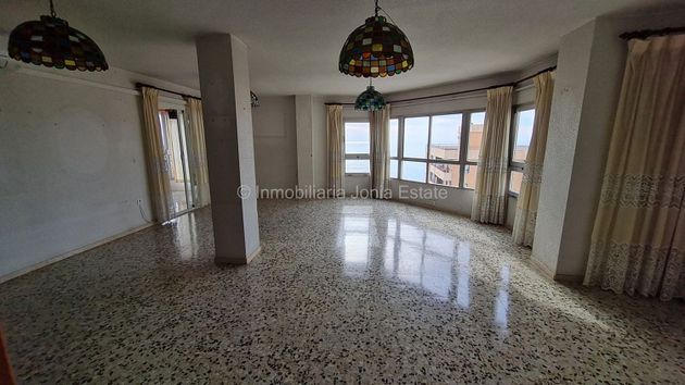 Foto 2 de Venta de piso en Villajoyosa ciudad de 4 habitaciones con terraza y garaje