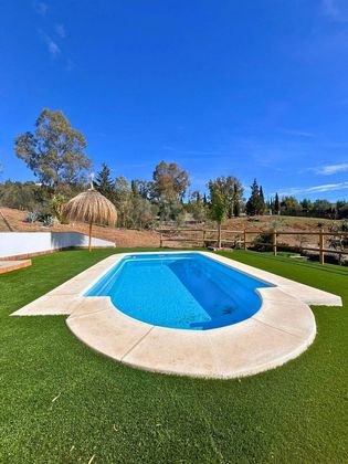 Foto 2 de Xalet en venda a calle Fuente Amarga de 3 habitacions amb piscina i garatge
