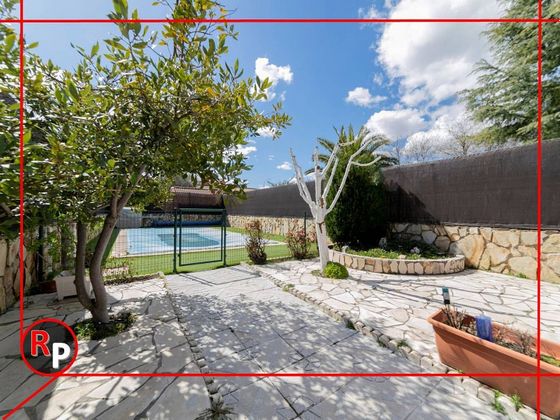Foto 2 de Casa adossada en venda a Las Conejeras - Esparragal de 5 habitacions amb terrassa i piscina