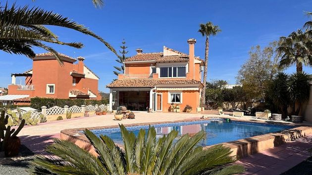 Foto 1 de Xalet en venda a calle Algorfa de 3 habitacions amb terrassa i piscina
