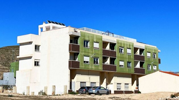 Foto 2 de Ático en venta en calle Alguena de 2 habitaciones con terraza y piscina