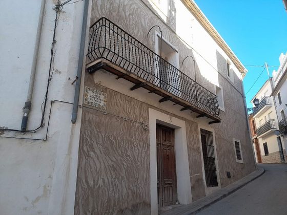 Foto 2 de Casa rural en venta en calle Mare de Déu de Gràcia de 4 habitaciones con terraza