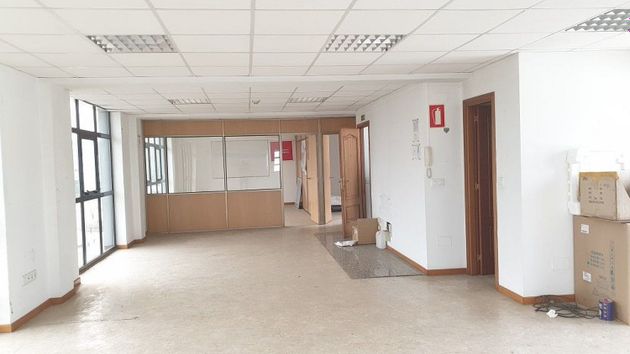 Foto 1 de Oficina en lloguer a Campus Norte - San Caetano de 100 m²