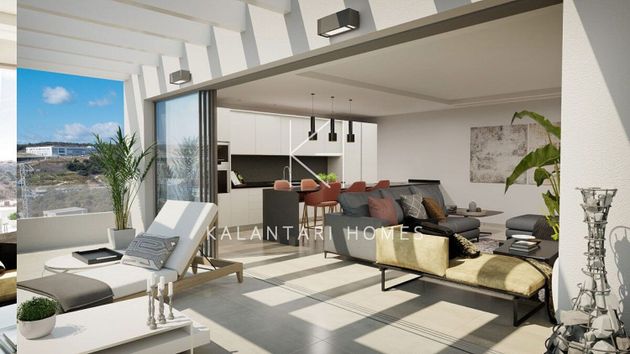 Foto 2 de Àtic en venda a urbanización Sup de 4 habitacions amb terrassa i piscina