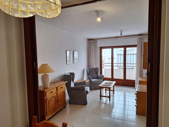 Foto 1 de Pis en venda a Centro - Torrevieja de 2 habitacions amb balcó i aire acondicionat