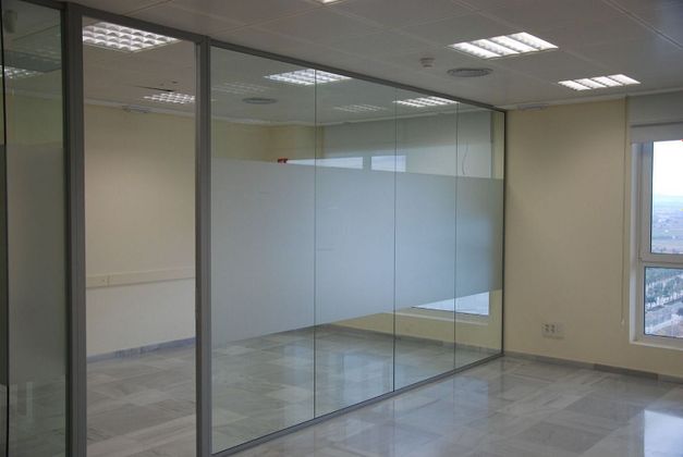 Foto 2 de Oficina en venta en Beniferri con aire acondicionado y calefacción