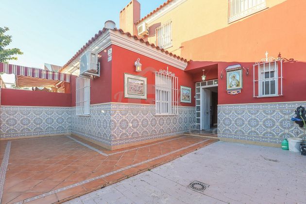 Foto 2 de Casa en venda a Rinconada (La) de 4 habitacions amb piscina i garatge