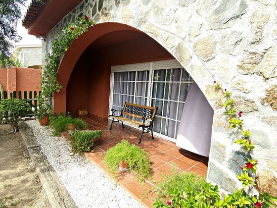 Foto 2 de Chalet en venta en calle Moreres de 5 habitaciones con terraza y piscina