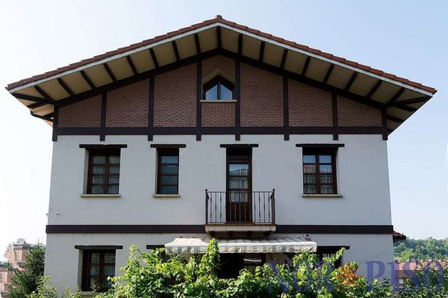 Foto 2 de Casa en venda a La Peña de 5 habitacions amb terrassa i garatge