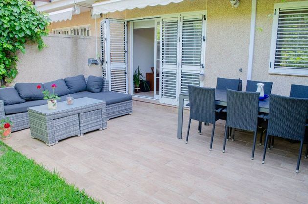 Foto 1 de Venta de casa adosada en Albufereta de 3 habitaciones con terraza y piscina