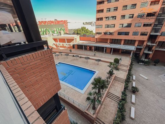 Foto 1 de Pis en venda a Garbinet de 3 habitacions amb terrassa i piscina