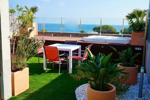 Foto 2 de Àtic en venda a Vilafortuny - Cap de Sant Pere de 3 habitacions amb terrassa i piscina