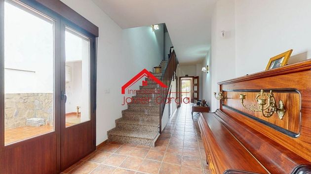 Foto 1 de Casa en venda a calle Ortega y Muñoz de 4 habitacions amb terrassa i garatge