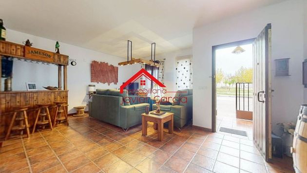 Foto 2 de Casa en venta en calle Ortega y Muñoz de 4 habitaciones con terraza y garaje