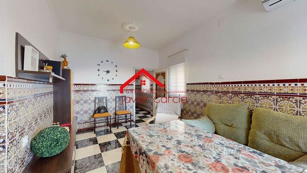Foto 2 de Pis en venda a calle Calderón de la Barca de 3 habitacions amb terrassa i garatge