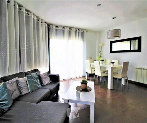 Foto 1 de Dúplex en venda a Vilanova del Camí de 3 habitacions amb terrassa i calefacció