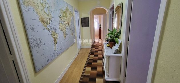 Foto 2 de Pis en venda a Portugalete de 3 habitacions i 90 m²