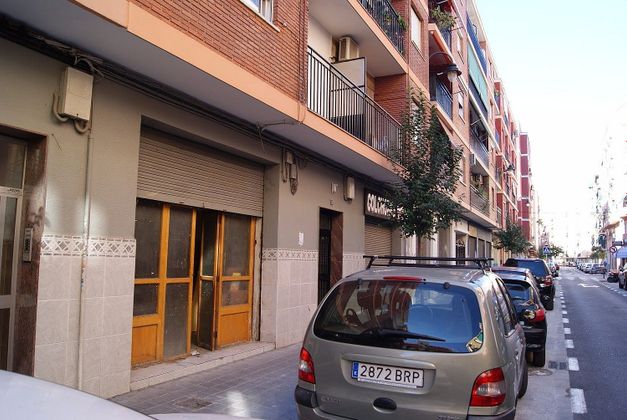 Foto 2 de Alquiler de local en calle Marquès de Solferit de 158 m²