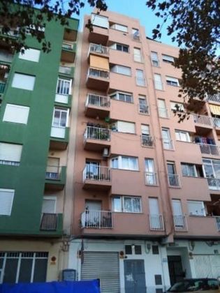 Foto 2 de Venta de piso en calle Sants de la Piedra de 4 habitaciones con ascensor