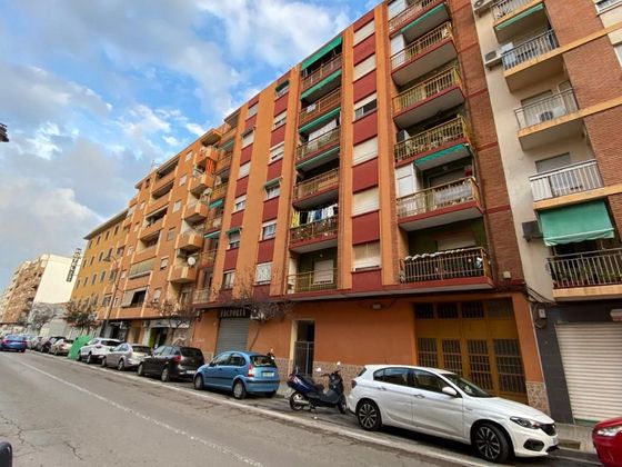 Foto 2 de Piso en venta en carretera * Okupado Ilegal *Carretera Barcelona de 4 habitaciones con balcón y ascensor