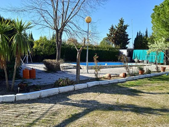 Foto 1 de Chalet en venta en Úbeda de 4 habitaciones con piscina y jardín