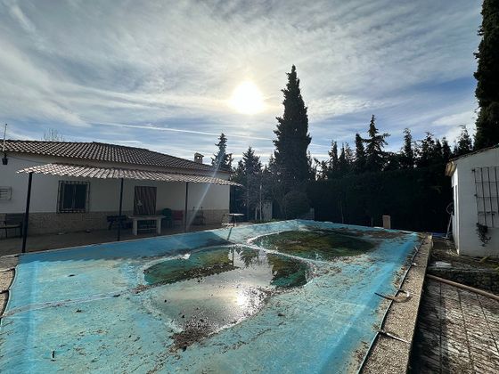 Foto 2 de Xalet en venda a Úbeda de 4 habitacions amb terrassa i piscina