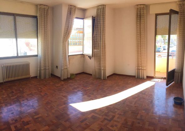 Foto 1 de Venta de piso en Malagón de 5 habitaciones con terraza y calefacción