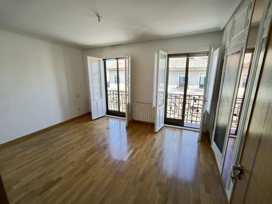 Foto 2 de Pis en venda a Centro - Segovia de 4 habitacions amb terrassa i balcó