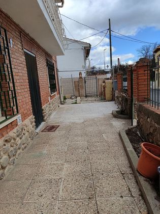 Foto 2 de Pis en venda a Talamanca de Jarama de 3 habitacions amb jardí i calefacció