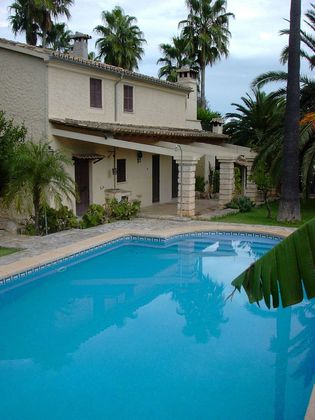 Foto 1 de Venta de casa rural en Zona periurbana de 4 habitaciones con terraza y piscina